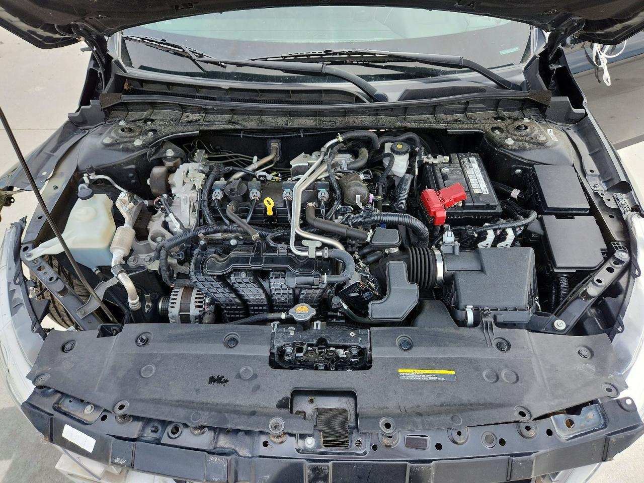 2022 Nissan Altima Sr - zdjęcie 11