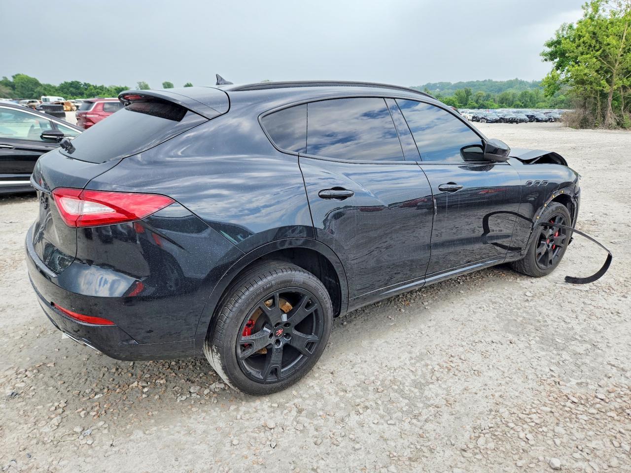 2017 Maserati Levante S Luxury - zdjęcie 3