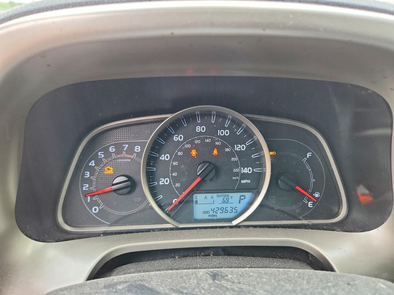 2014 Toyota Rav4 Le - zdjęcie 9