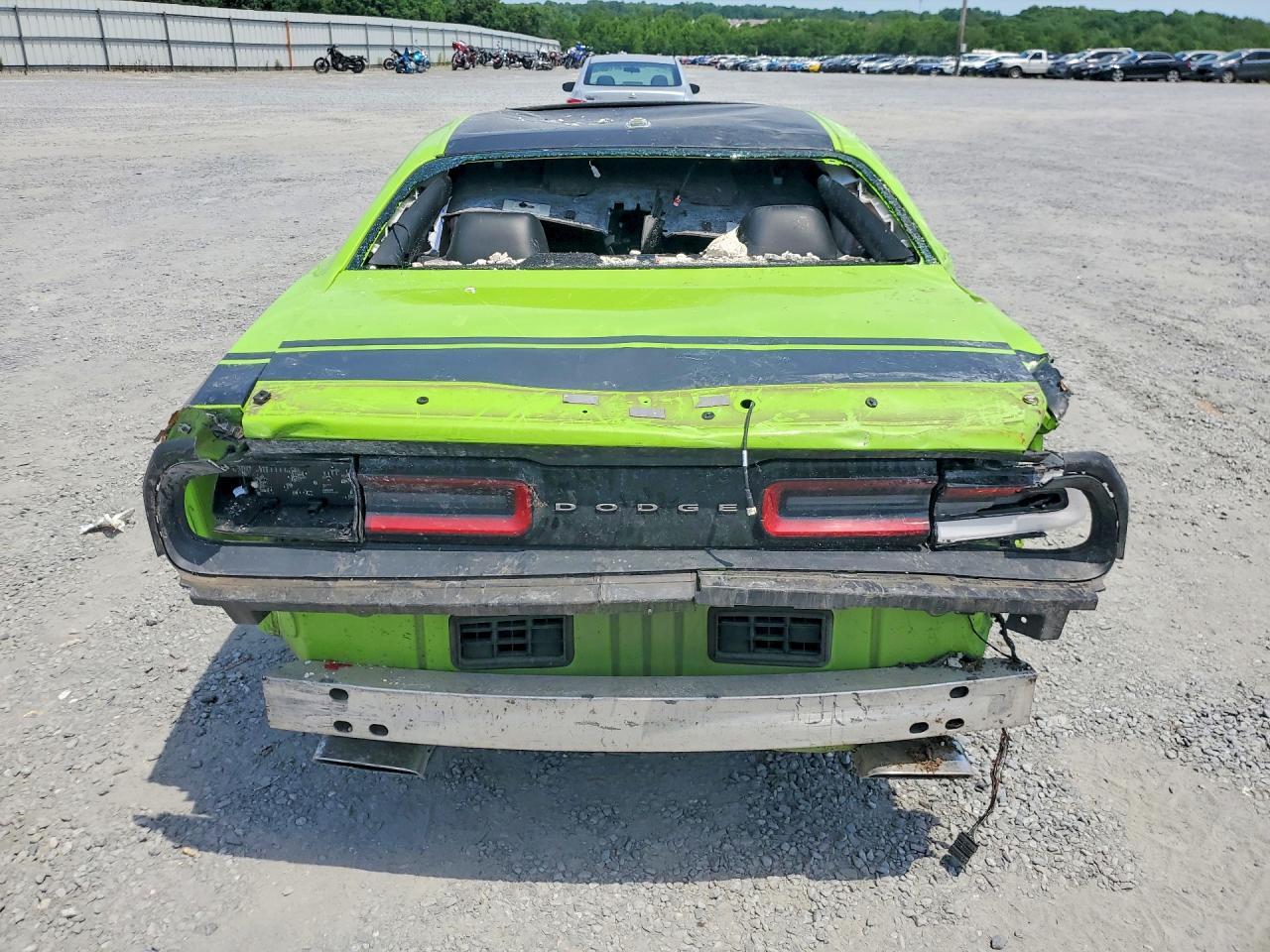 2015 Dodge Challenger R - zdjęcie 6