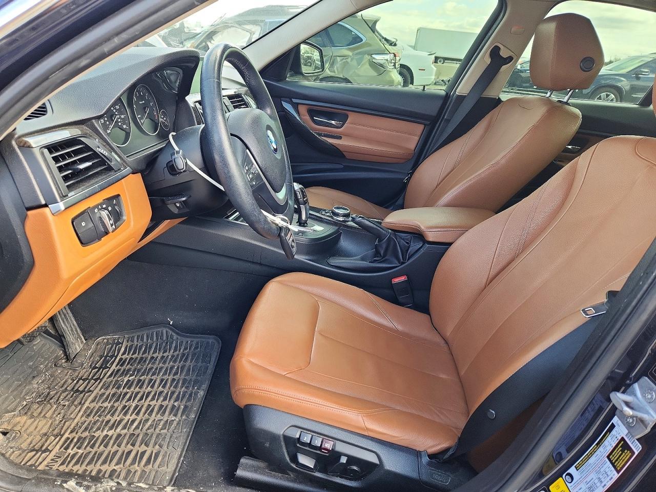 2015 BMW 335 Xi - zdjęcie 7