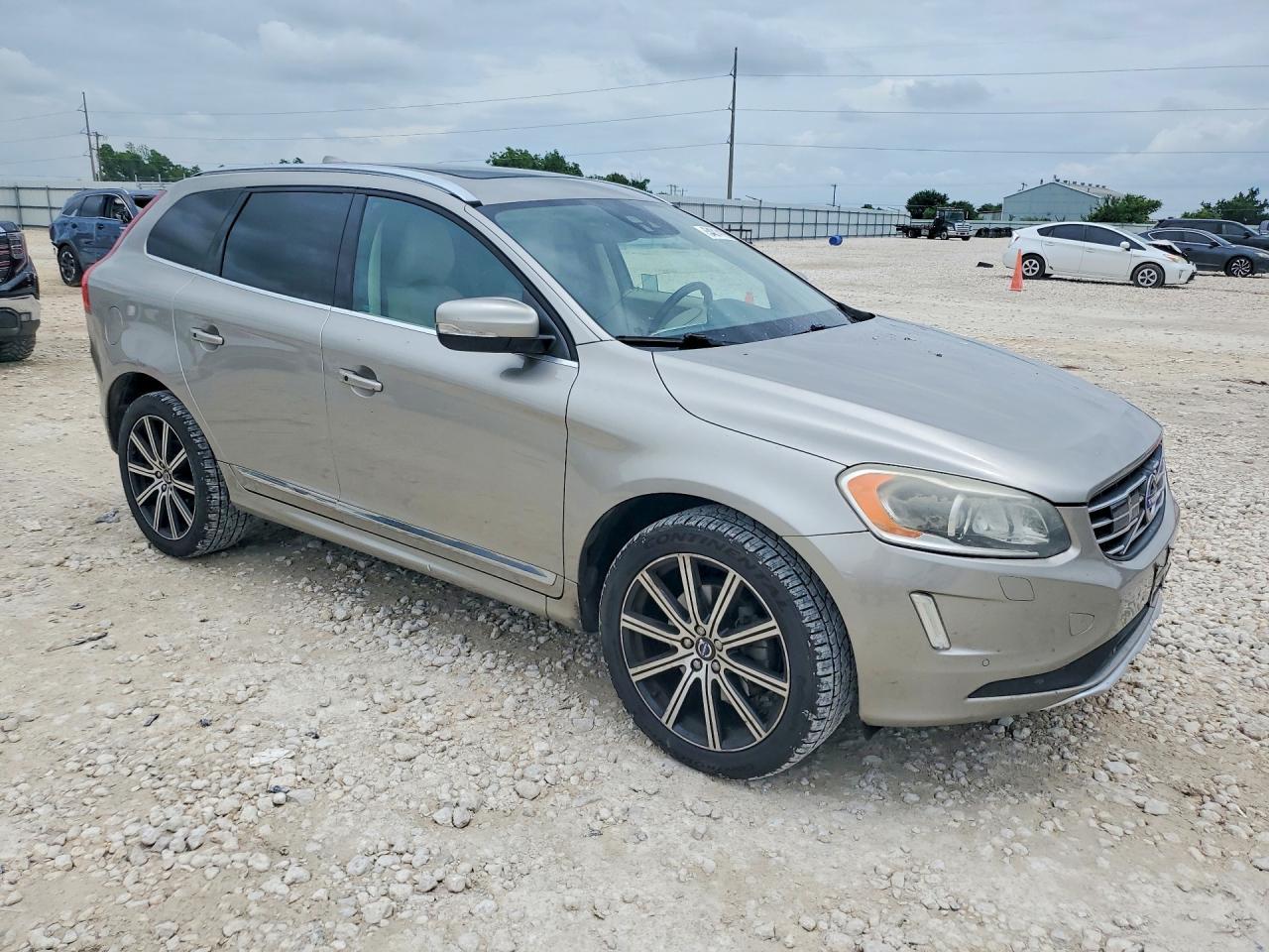 2015 Volvo Xc60 T5 Platinum - zdjęcie 4
