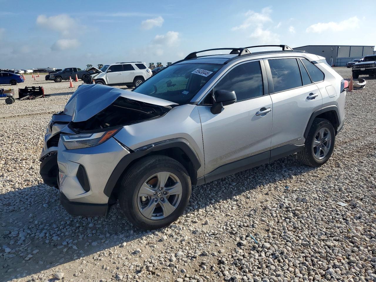 2025 Toyota Rav4 - zdjęcie główne