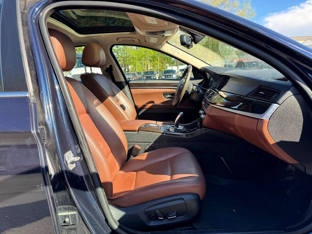 2014 BMW 528 Xi - zdjęcie 11