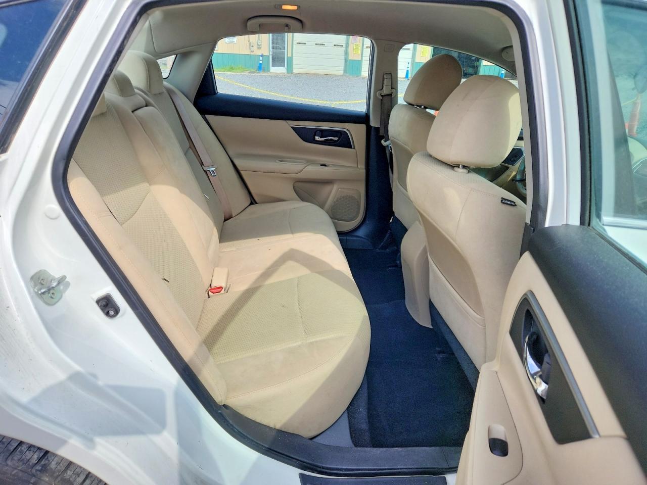 2015 Nissan Altima 2.5 S - zdjęcie 10