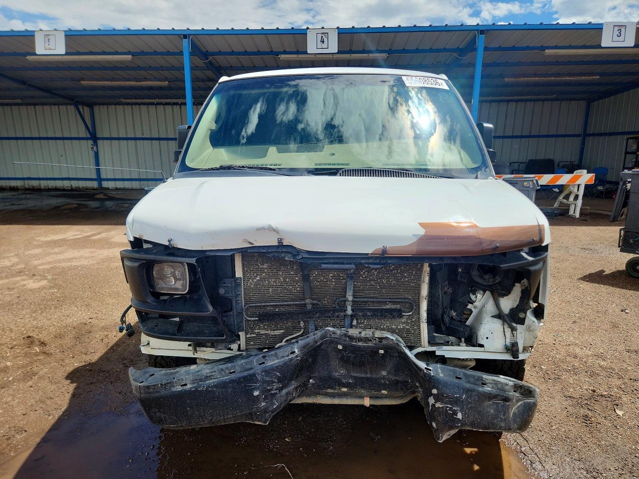 2017 Chevrolet Express G2500 - zdjęcie 5