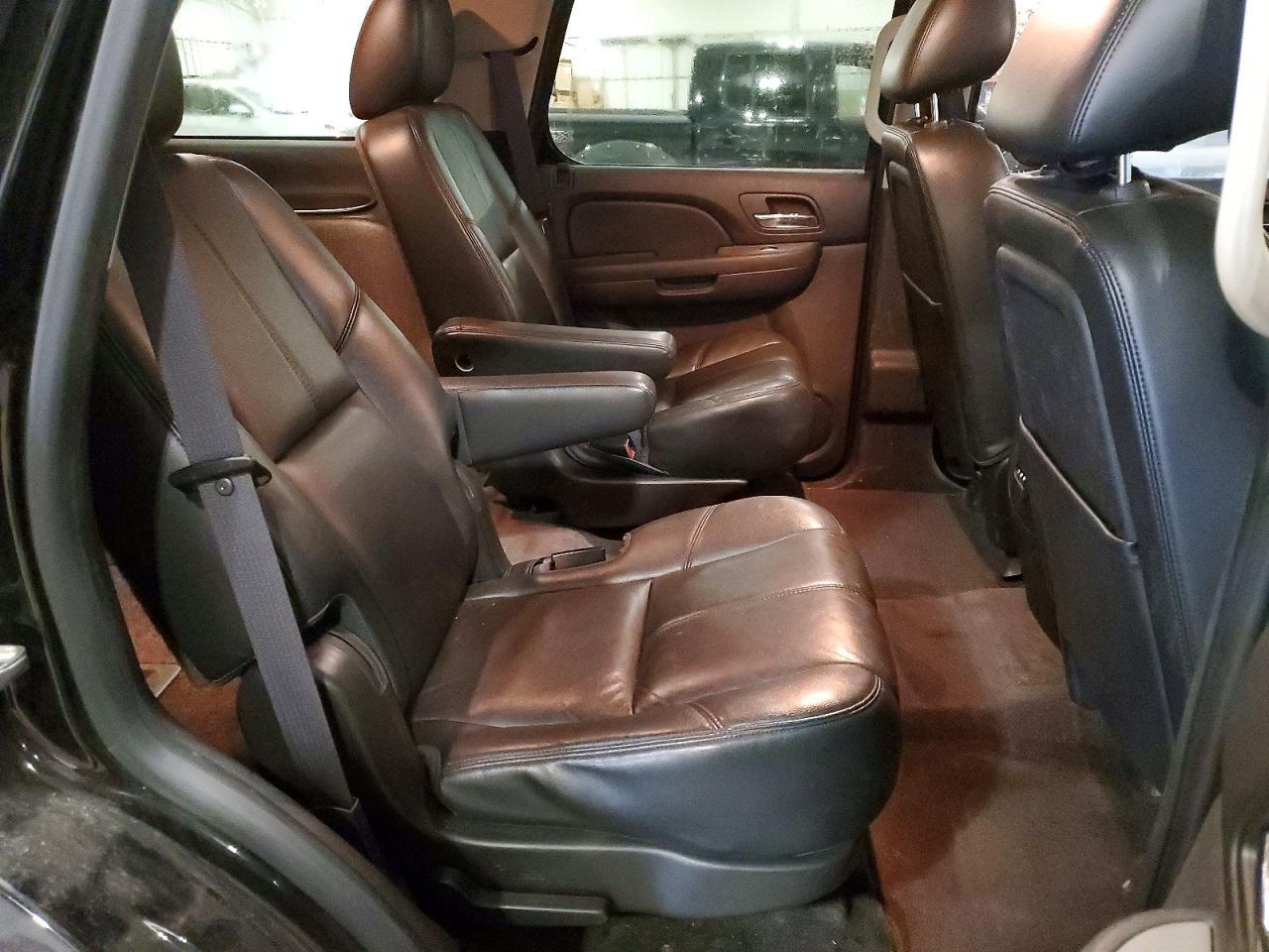 2013 Chevrolet Tahoe K1500 Lt - zdjęcie 11