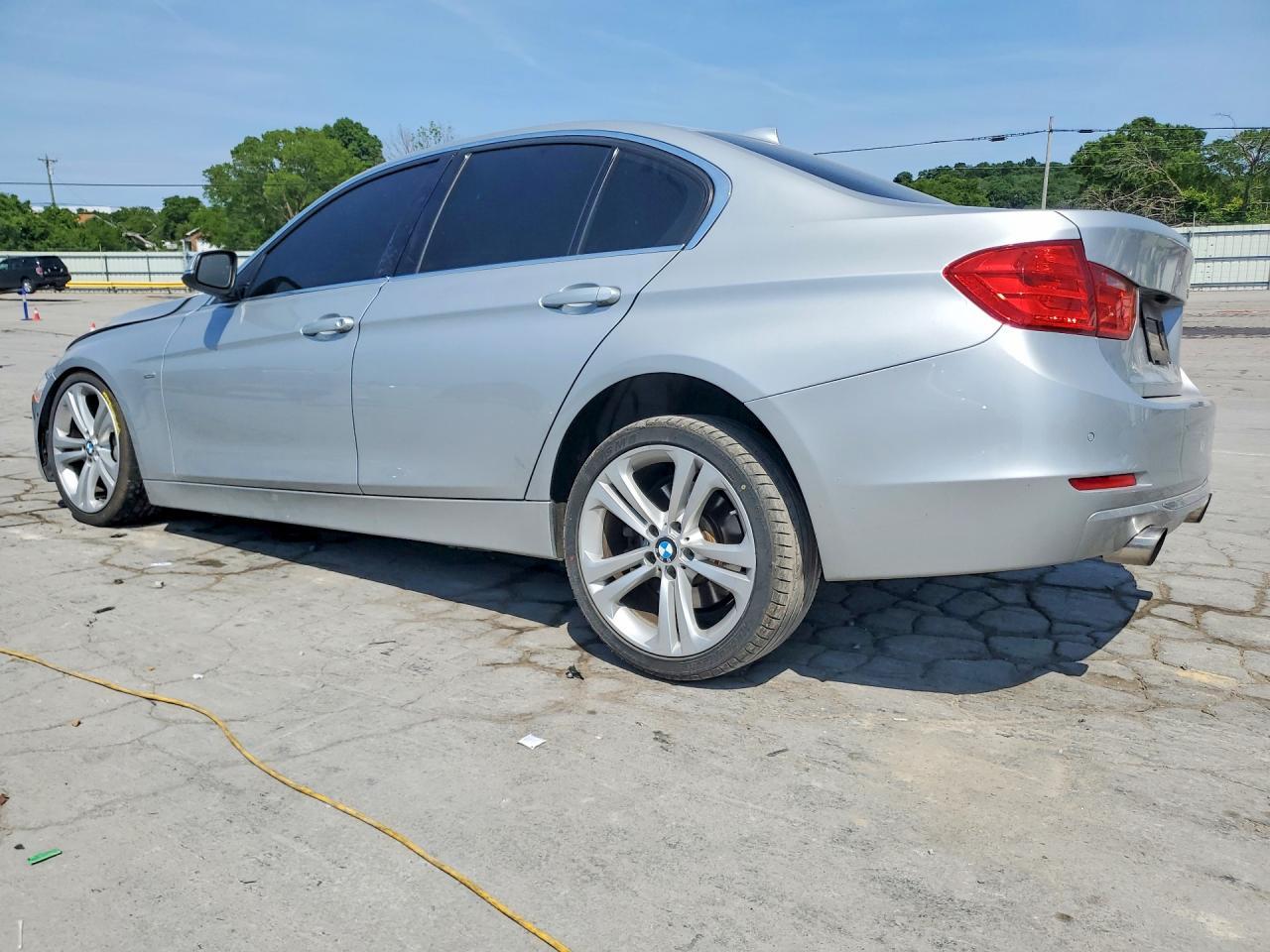 BMW Seria 3 - zdjęcie 2