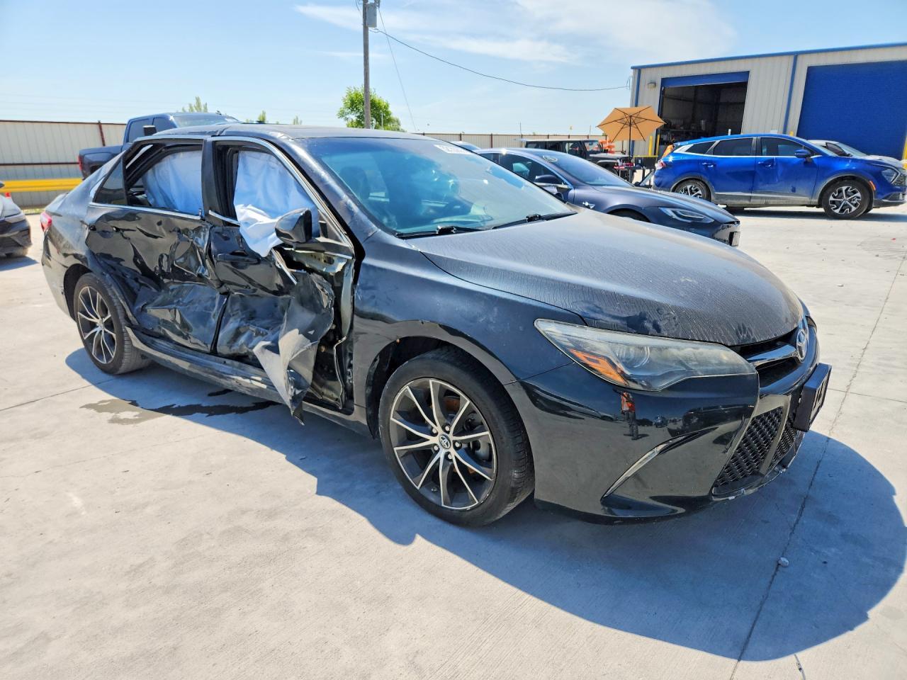 2017 Toyota Camry Xse V6 - zdjęcie 4