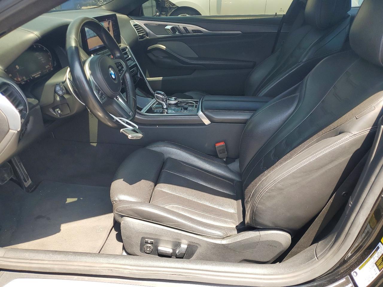 2019 BMW M850Xi - zdjęcie 7