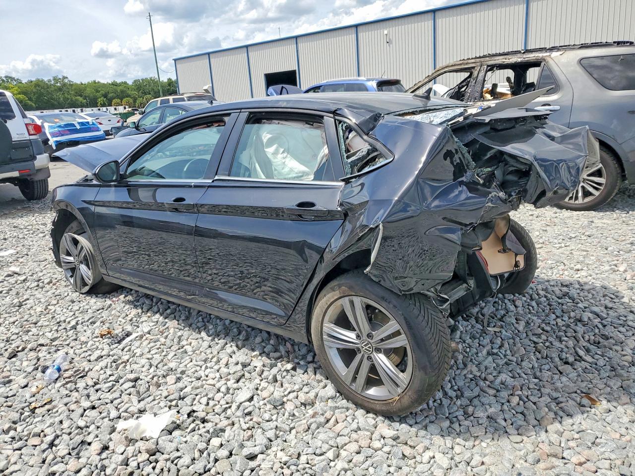 2024 Volkswagen Jetta Se - zdjęcie 2