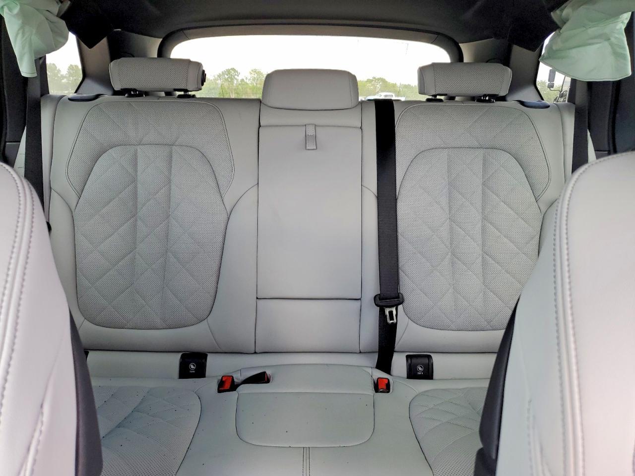 2025 BMW X5 xDrive40I - zdjęcie 10