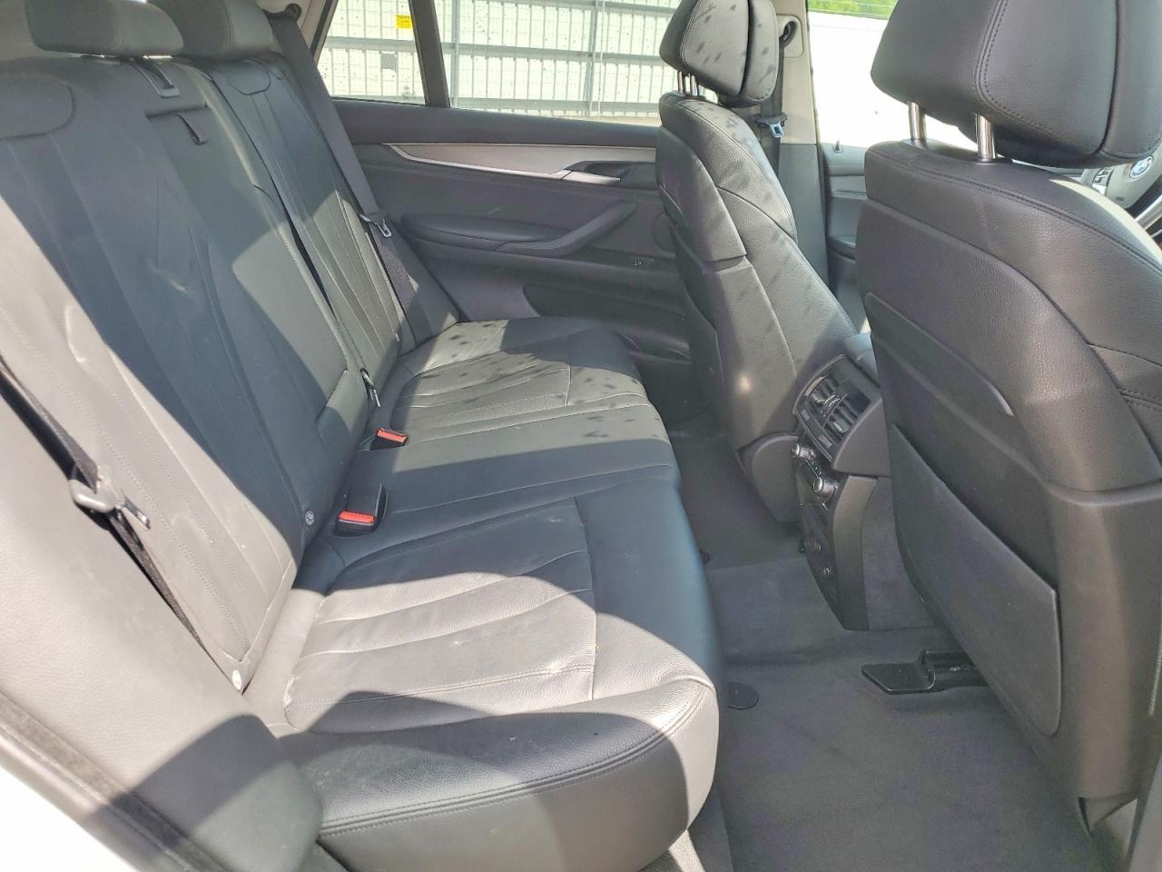 2016 BMW X5 xDrive35I - zdjęcie 11