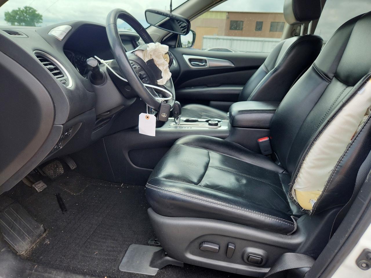 2017 Nissan Pathfinder - zdjęcie 7