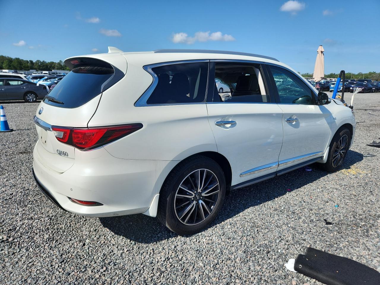 2016 Infiniti Qx60 Base - zdjęcie 3
