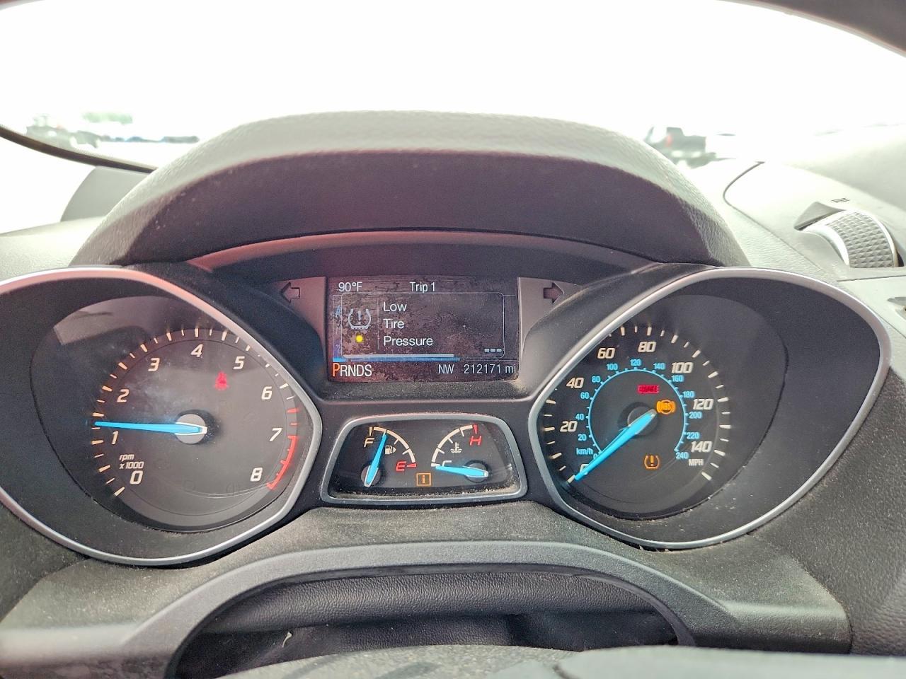 2014 Ford Escape Titanium - zdjęcie 9
