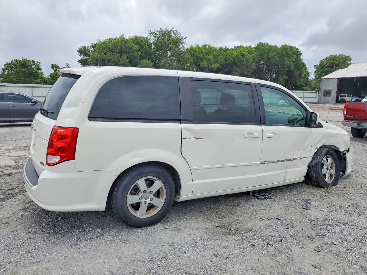 2013 Dodge Grand Caravan Sxt - zdjęcie 3