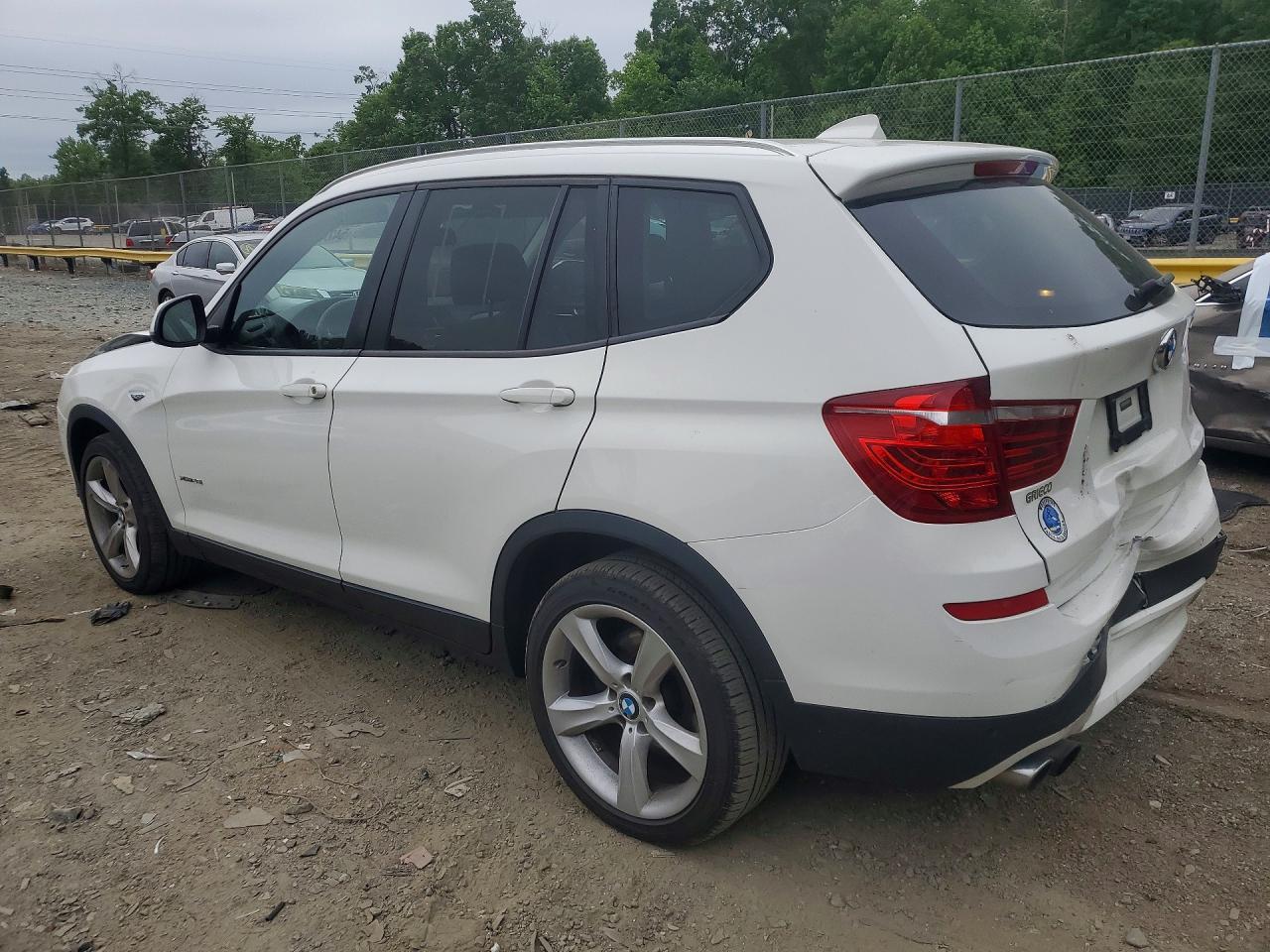 2017 BMW X3 xDrive28I - zdjęcie 2