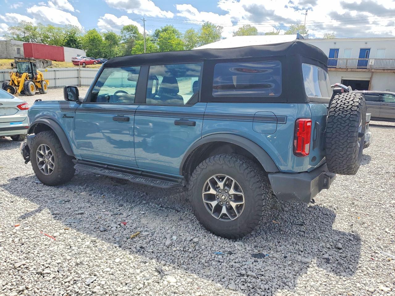 2023 Ford Bronco Base - zdjęcie 2