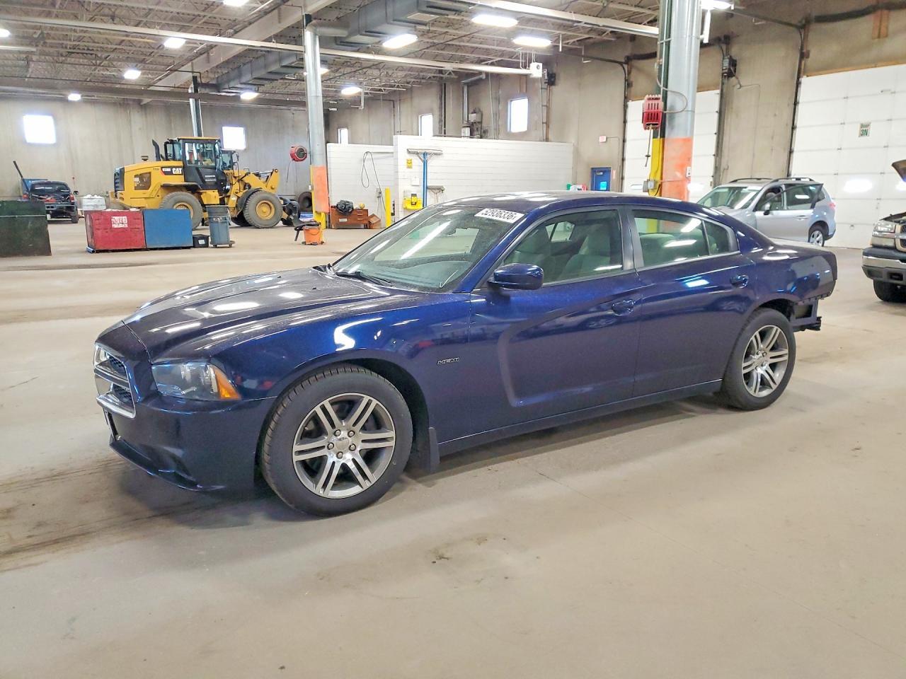 2013 Dodge Charger R - zdjęcie główne