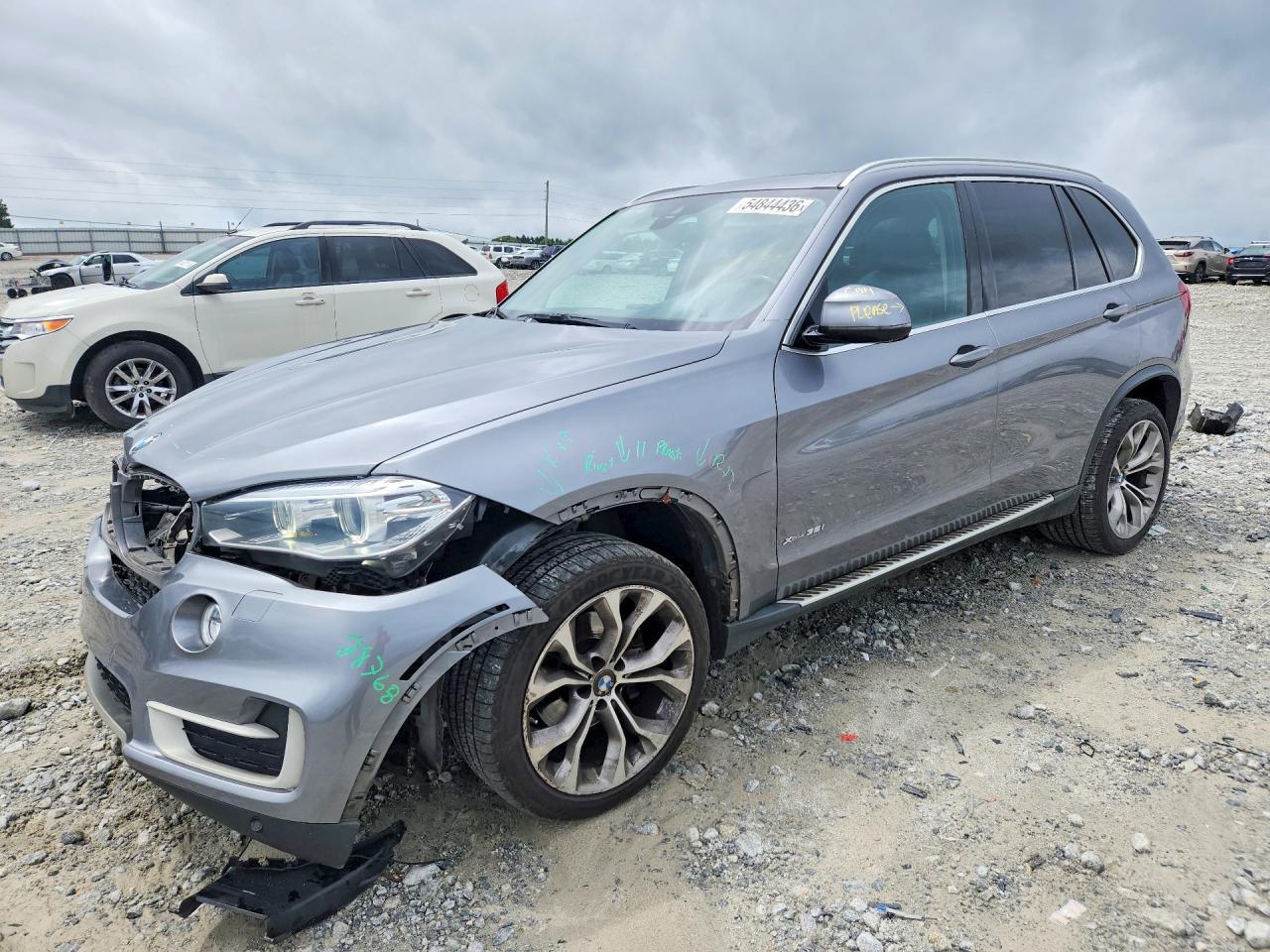 2015 BMW X5 xDrive35I - zdjęcie główne