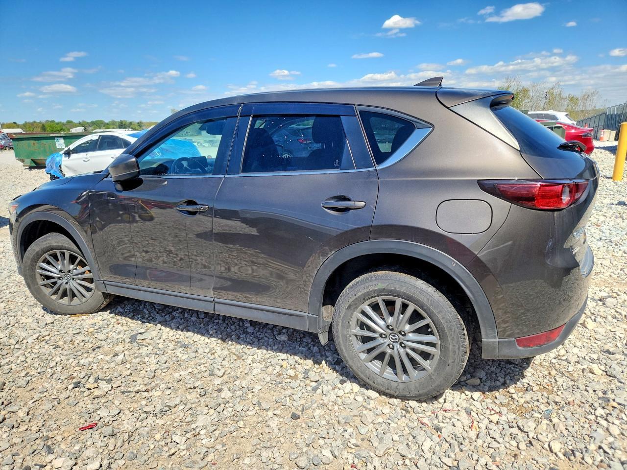 2017 Mazda Cx-5 Touring - zdjęcie 2