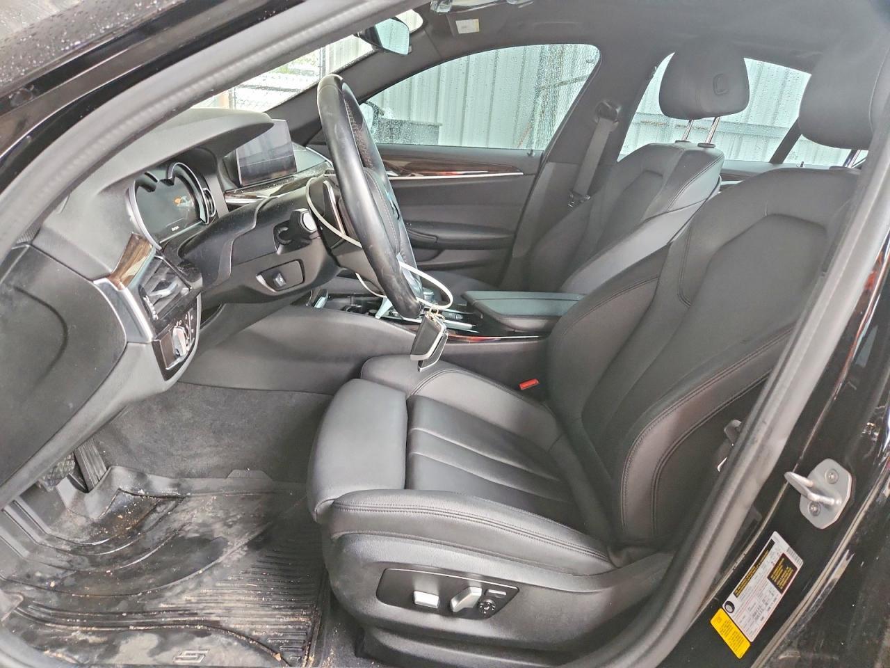 2019 BMW 530 I - zdjęcie 7