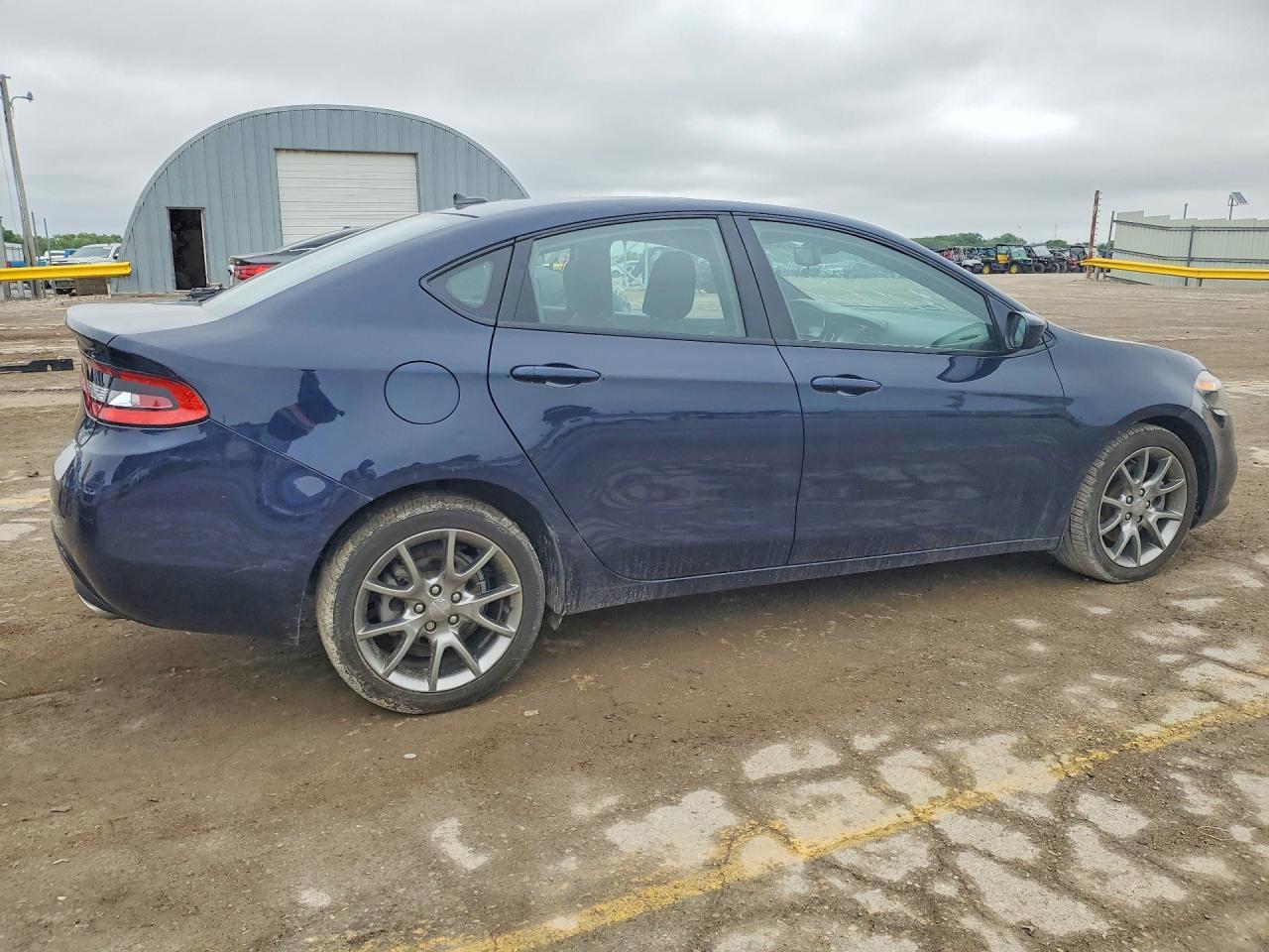 2015 Dodge Dart Sxt - zdjęcie 3