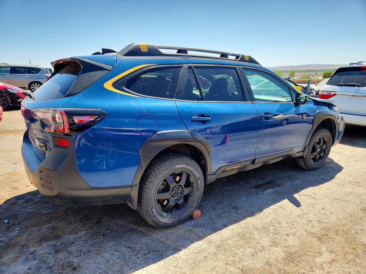 2023 Subaru Outback Wilderness - zdjęcie 3