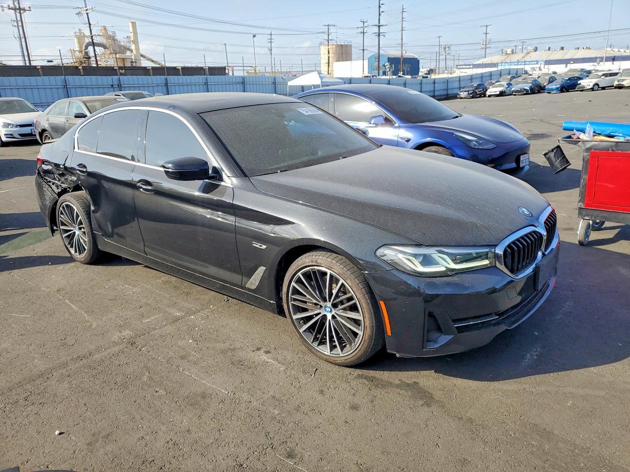 2023 BMW 530E - zdjęcie 4