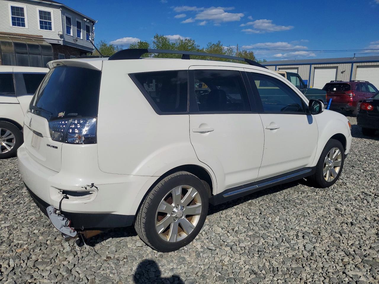 2013 Mits Outlander - zdjęcie 3