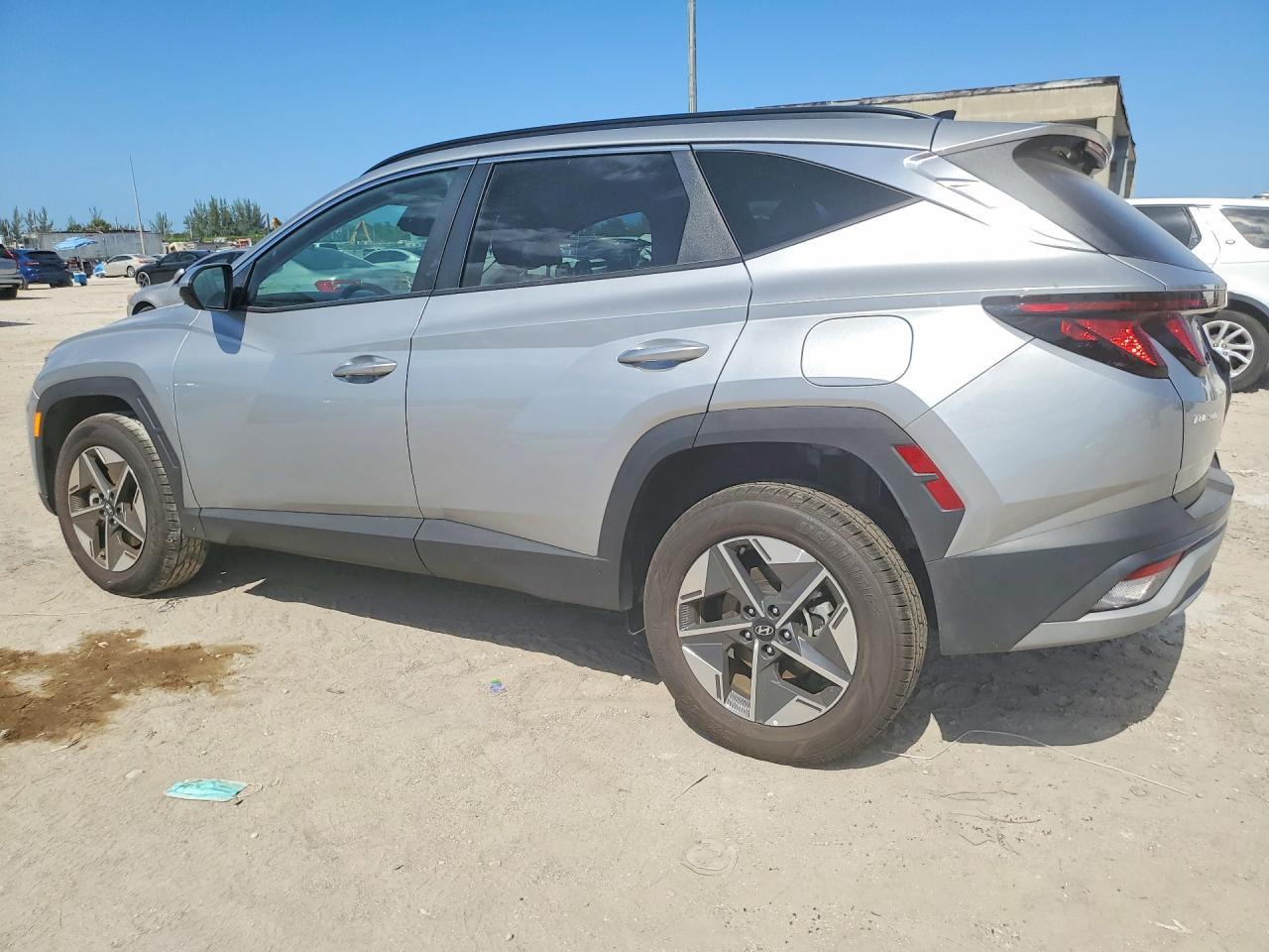 2025 Hyundai Tucson Sel - zdjęcie 2