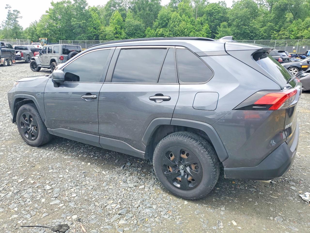2019 Toyota Rav4 Le - zdjęcie 2