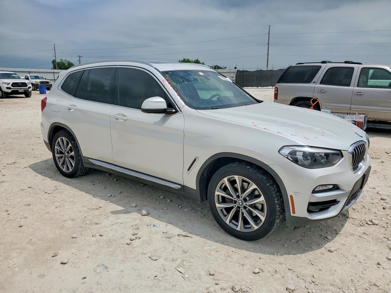 2019 BMW X3 Sdrive30I - zdjęcie 4