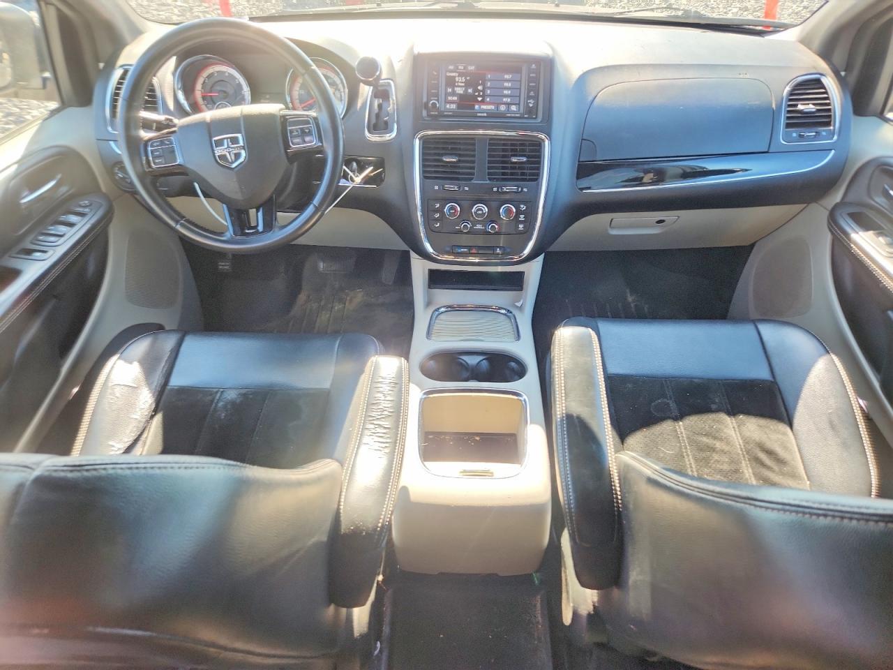 2017 Dodge Grand Caravan Sxt - zdjęcie 8