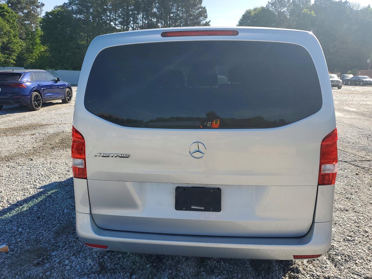 2017 Mercedes-Benz Metris - zdjęcie 6