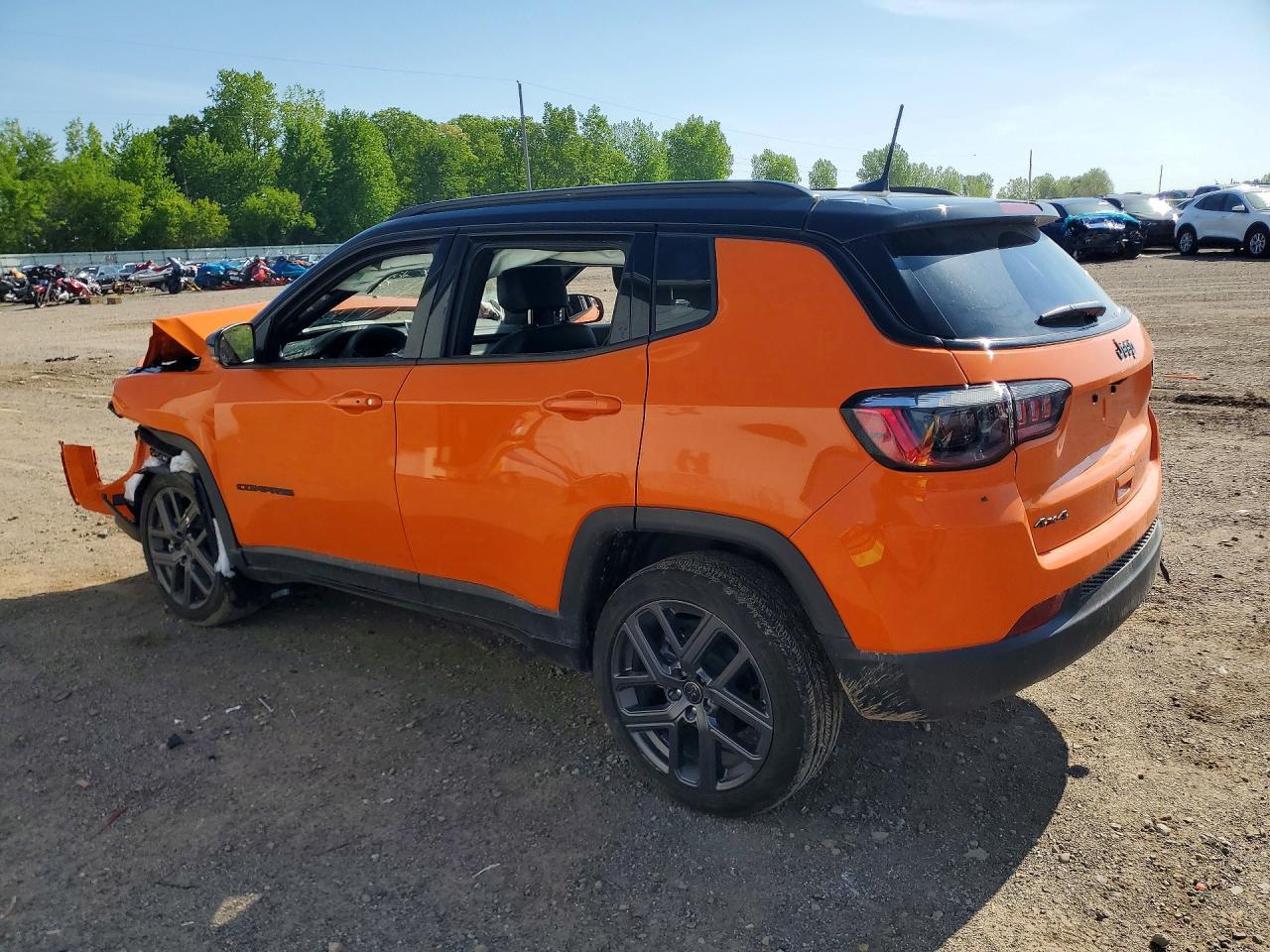 2026 Jeep Compass Limited - zdjęcie 2