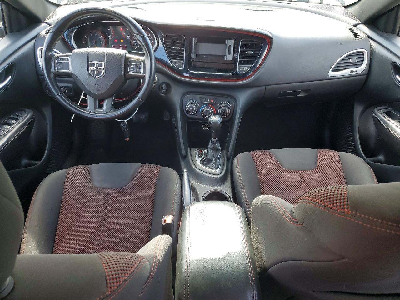 2016 Dodge Dart Sxt - zdjęcie 8