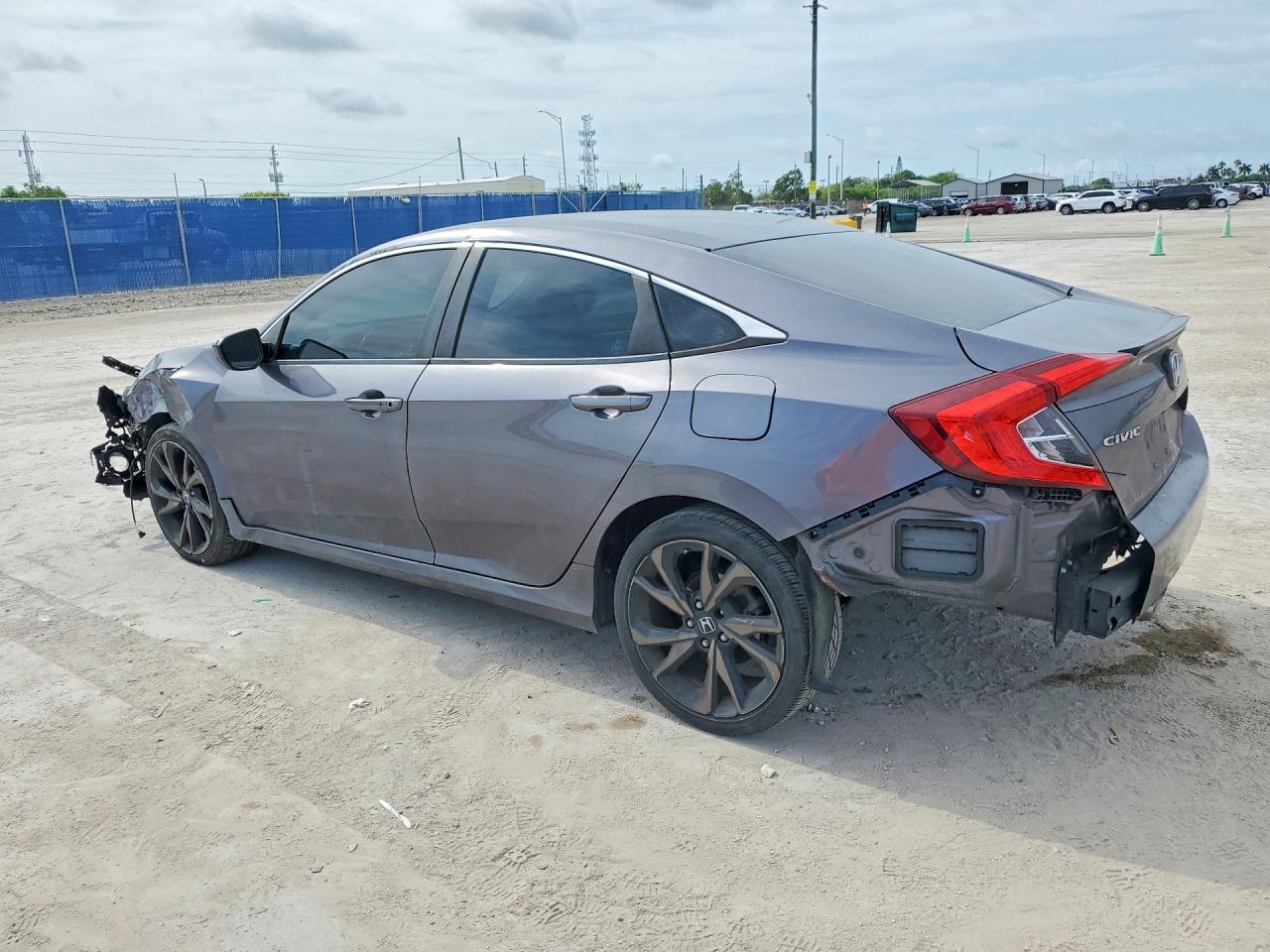 2020 Honda Civic Sport - zdjęcie 2