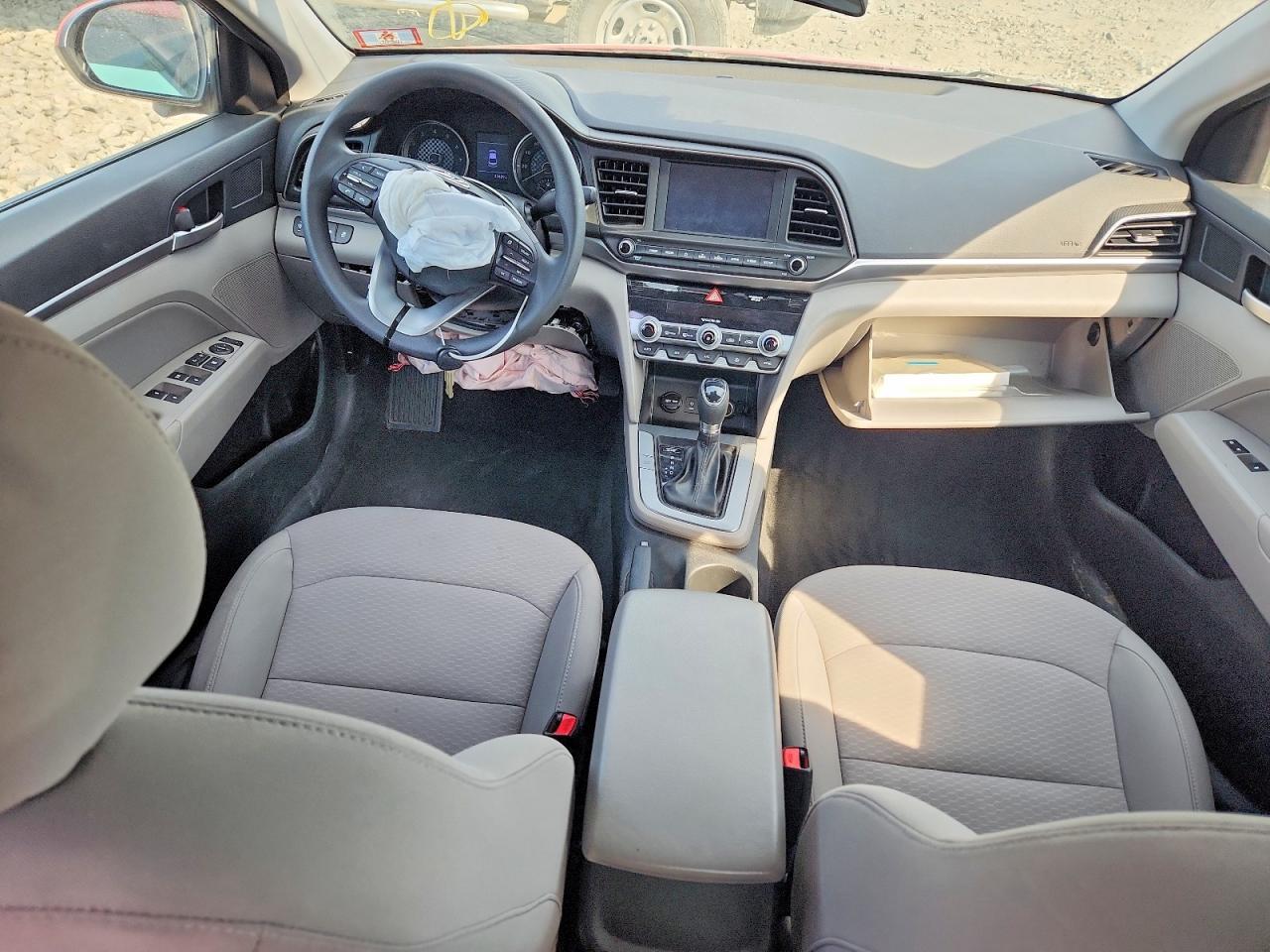2020 Hyundai Elantra Sel - zdjęcie 8