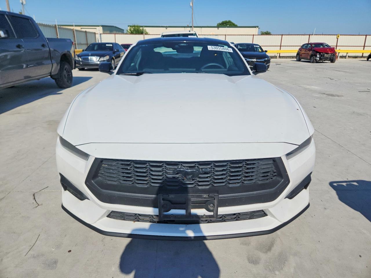 2025 Ford Mustang - zdjęcie 5