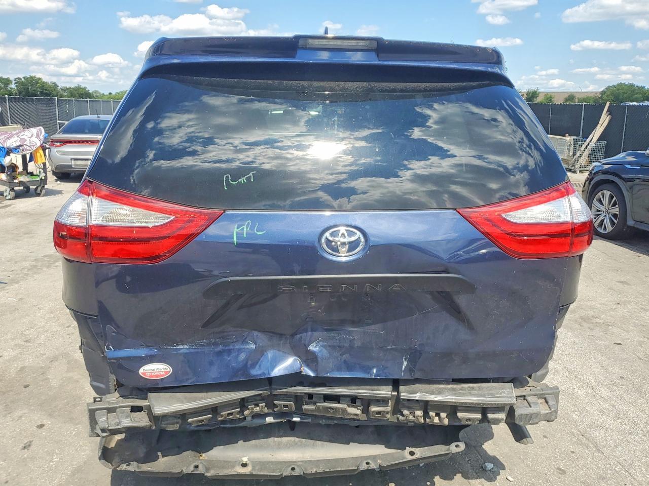 2019 Toyota Sienna L 7-Passenger - zdjęcie 6