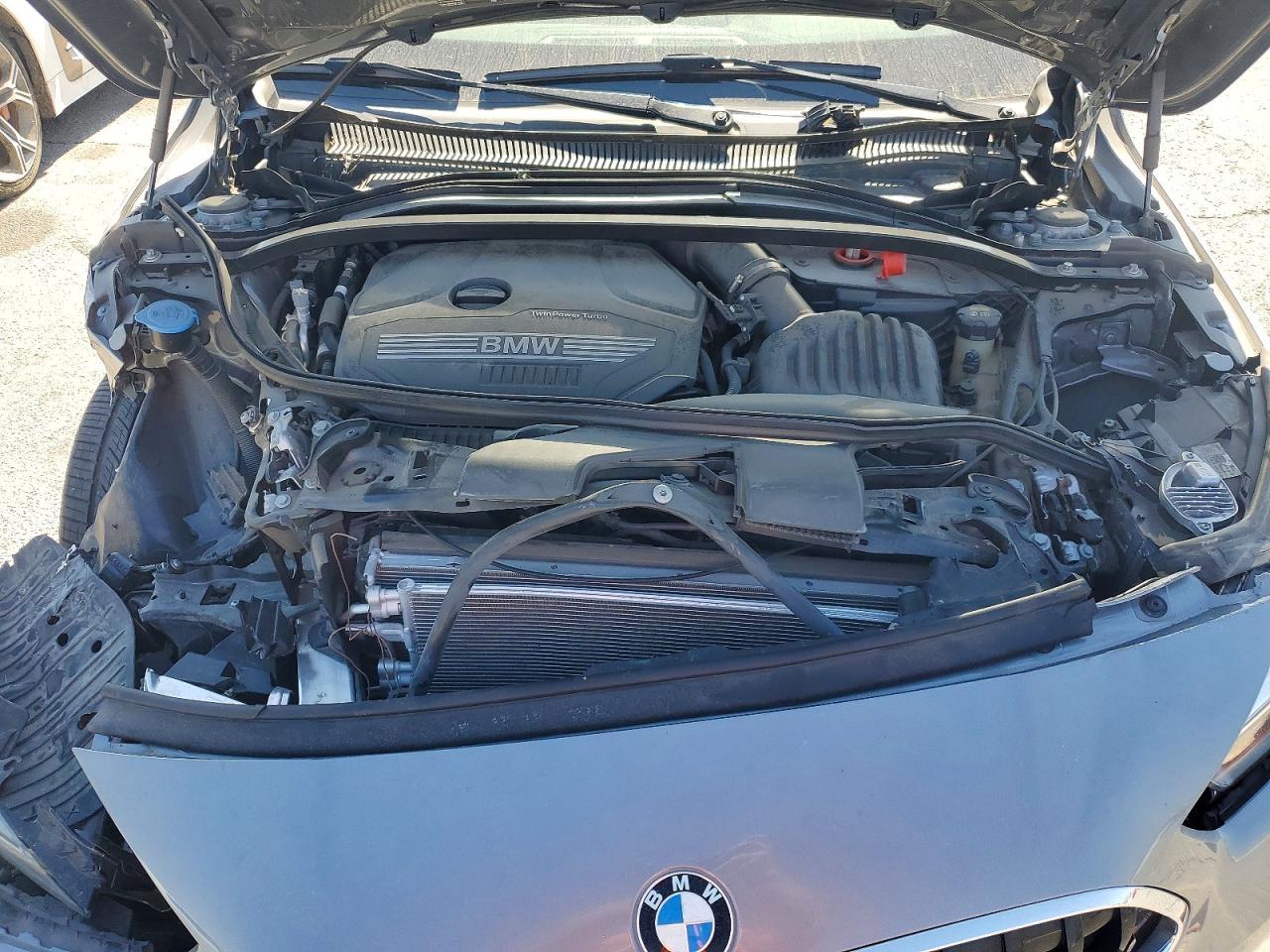 2022 BMW 228I - zdjęcie 11