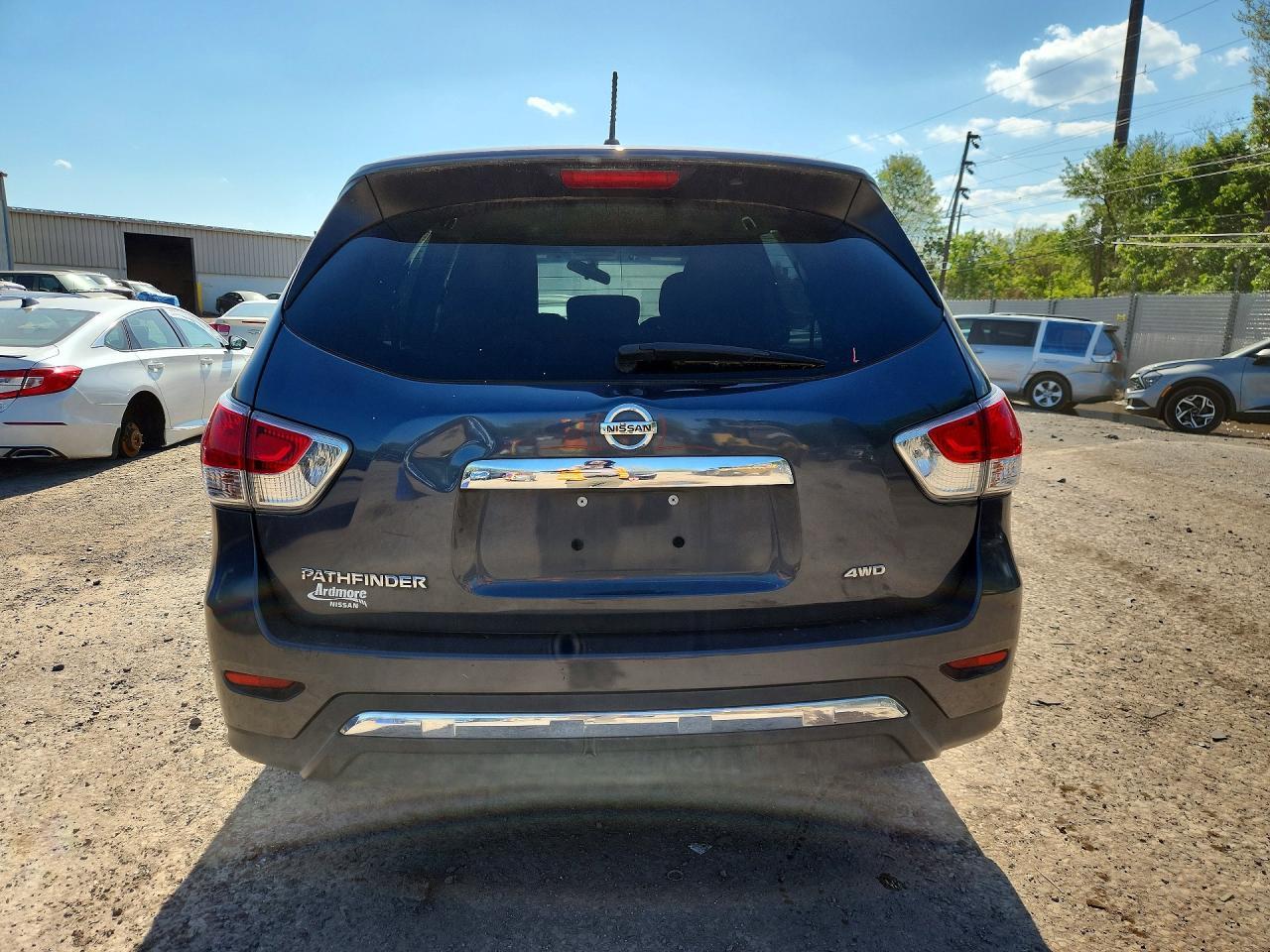 2014 Nissan Pathfinder S - zdjęcie 6