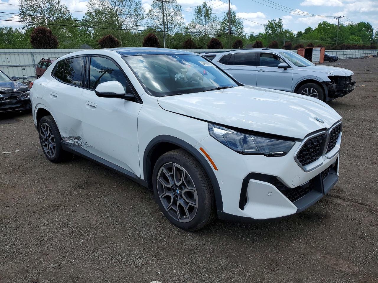 2025 BMW X2 xDrive28I - zdjęcie 4