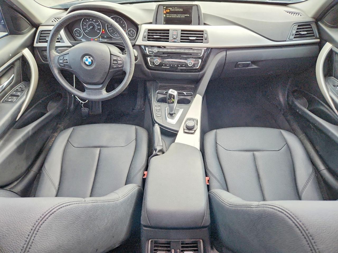 2017 BMW 320 I - zdjęcie 8