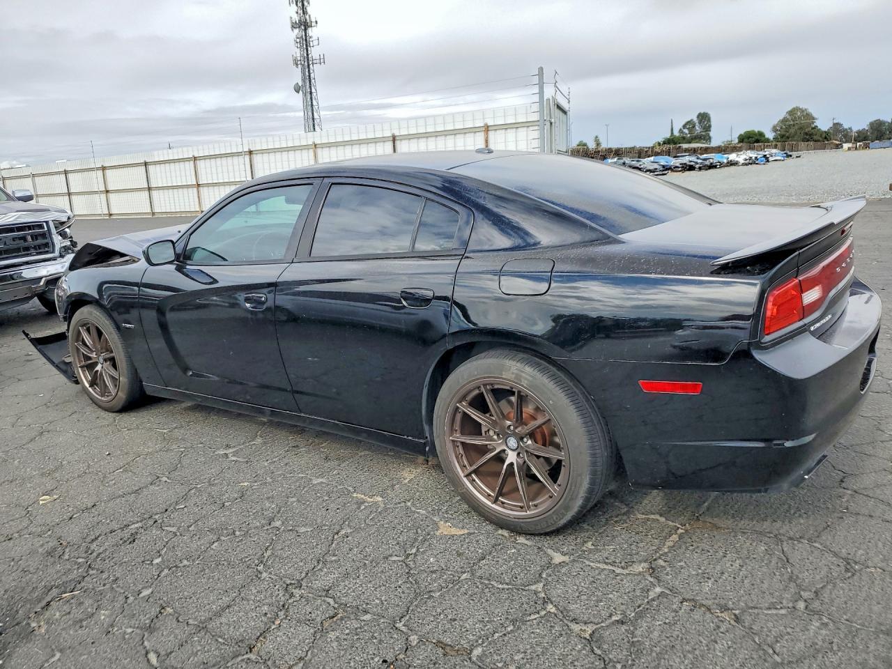 2013 Dodge Charger R - zdjęcie 2