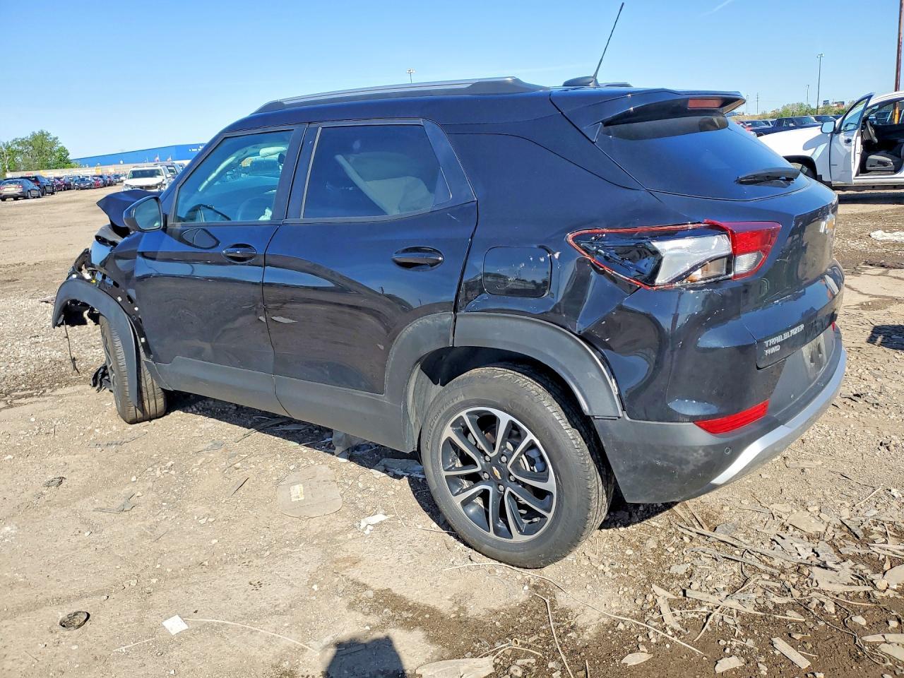2024 Chevrolet Trailblazer Lt - zdjęcie 2