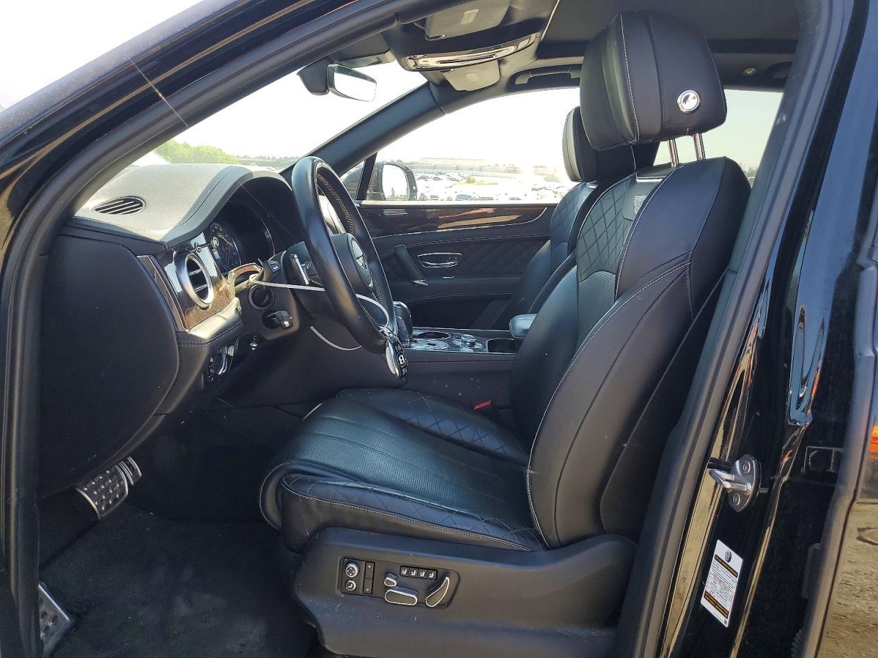 2017 Bentley Bentayga - zdjęcie 7