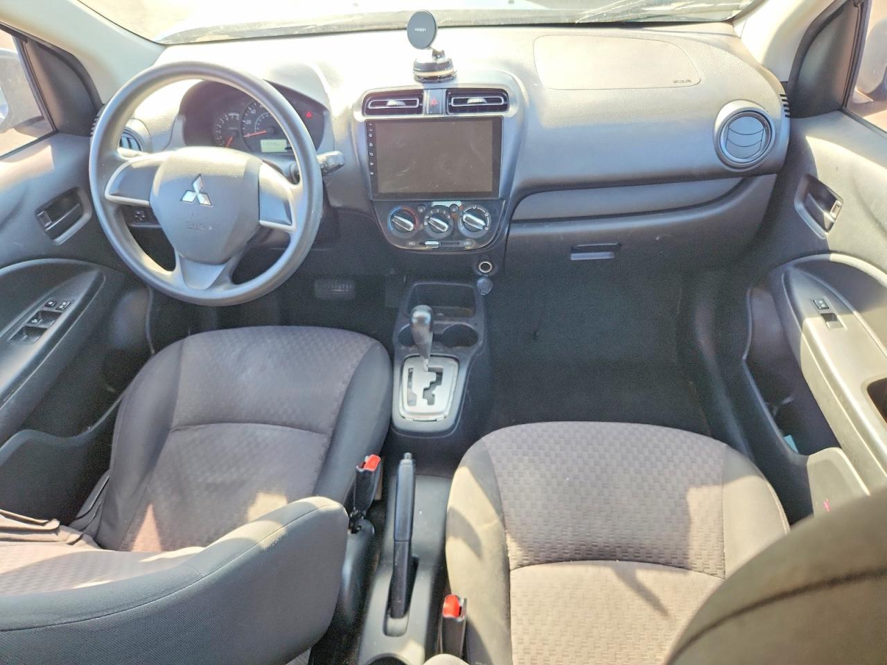 2017 Mitsubishi Mirage Es - zdjęcie 8